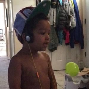 Meet your Posher, Sam